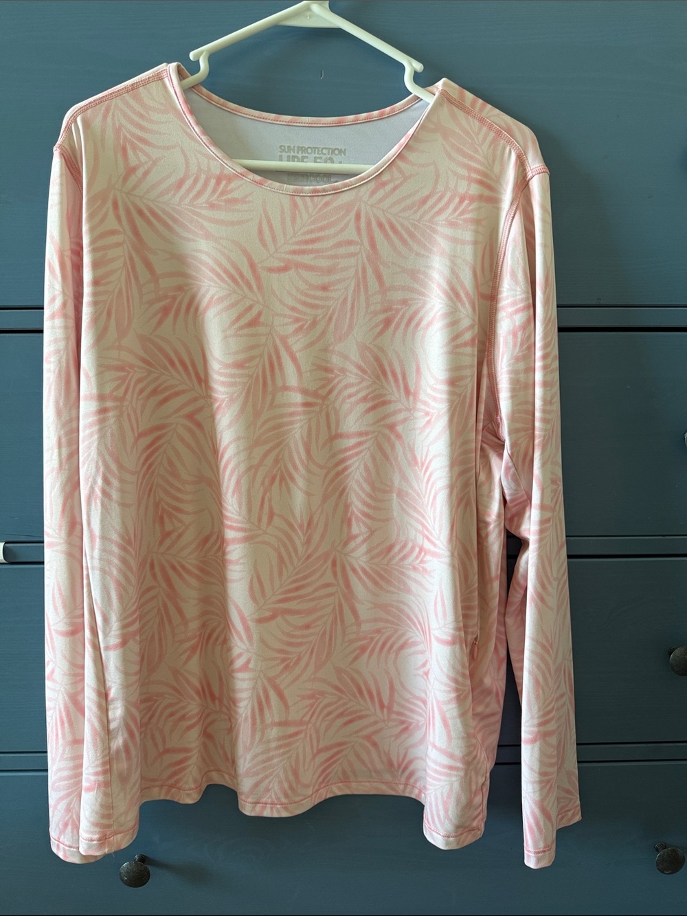 32 Degrees Pink and White Long Sleeve Sun Protection Top